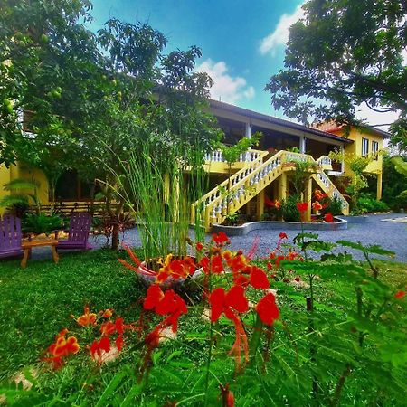 Villa Romduol Kampot Exterior foto