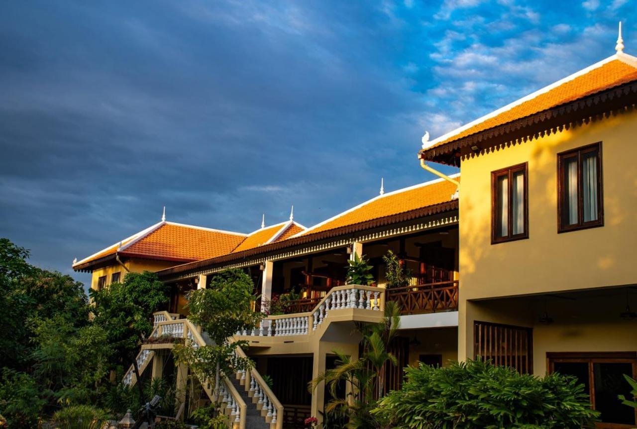 Villa Romduol Kampot Exterior foto