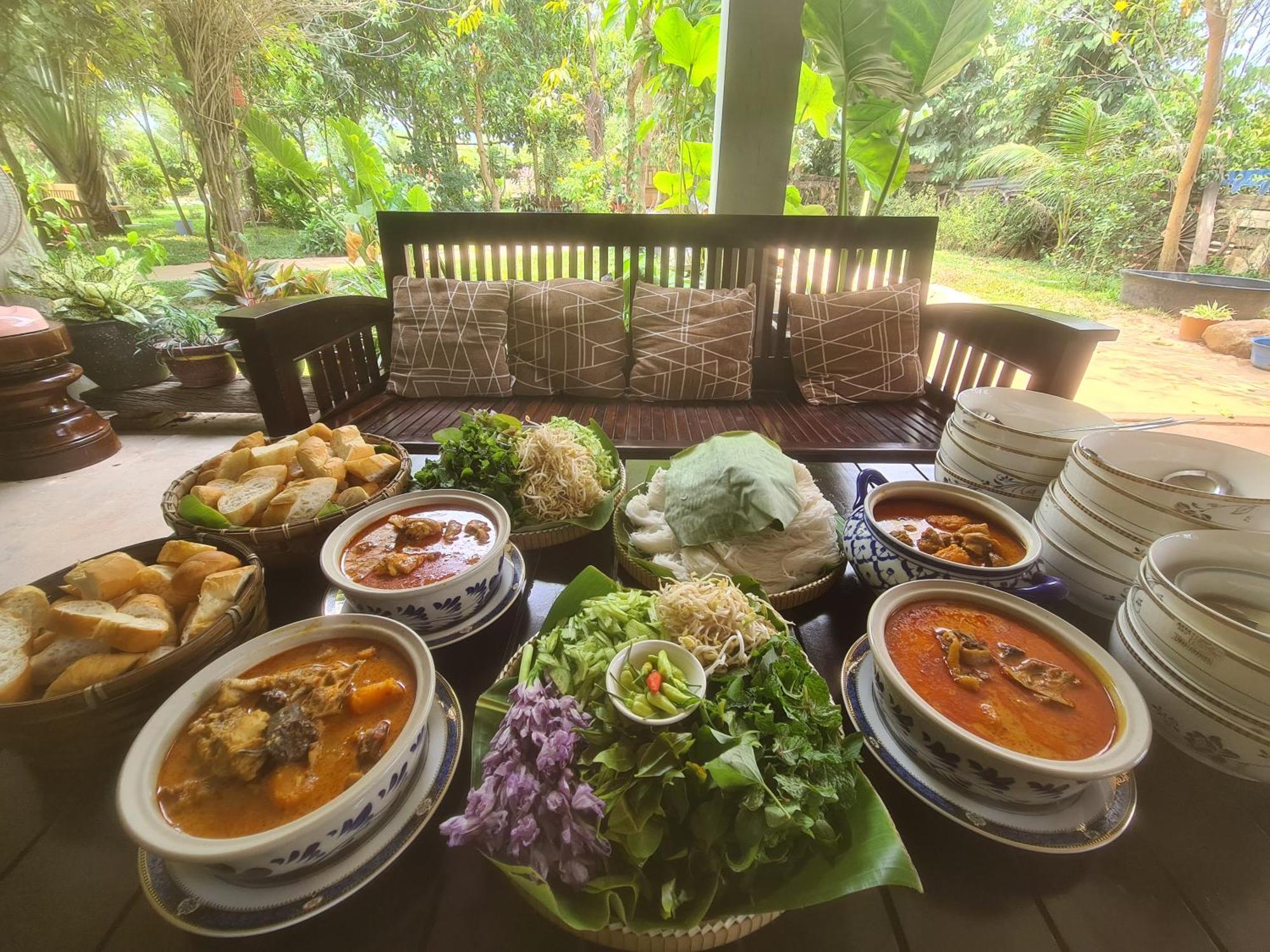 Villa Romduol Kampot Exterior foto